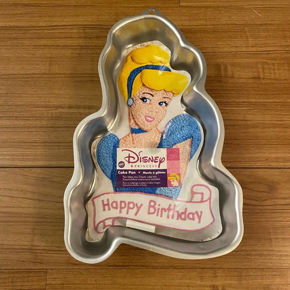 Wilton Kitchen Vintage Cinderella Cake Pan Poshmark